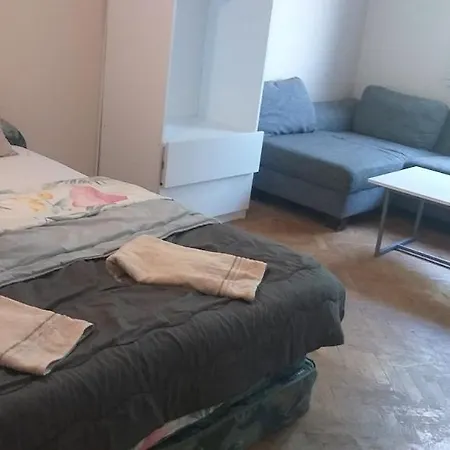 Your - In Front Of The Privatunterkunft