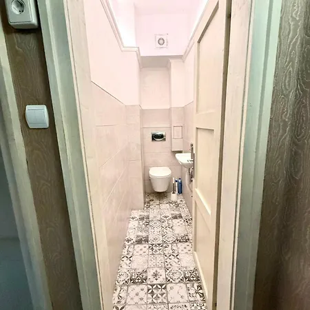 Quarto em Acomodações Particulares Your - In Front Of The *